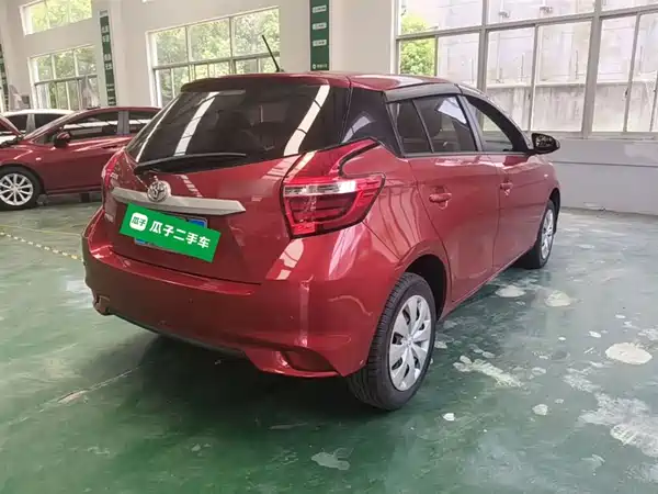 Toyota Yaris L 2016