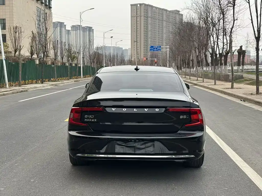 Volvo S90 2021 — фото 8