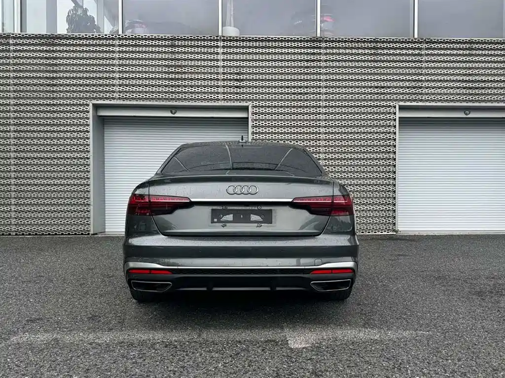 Audi A4L 2020 — фото 6