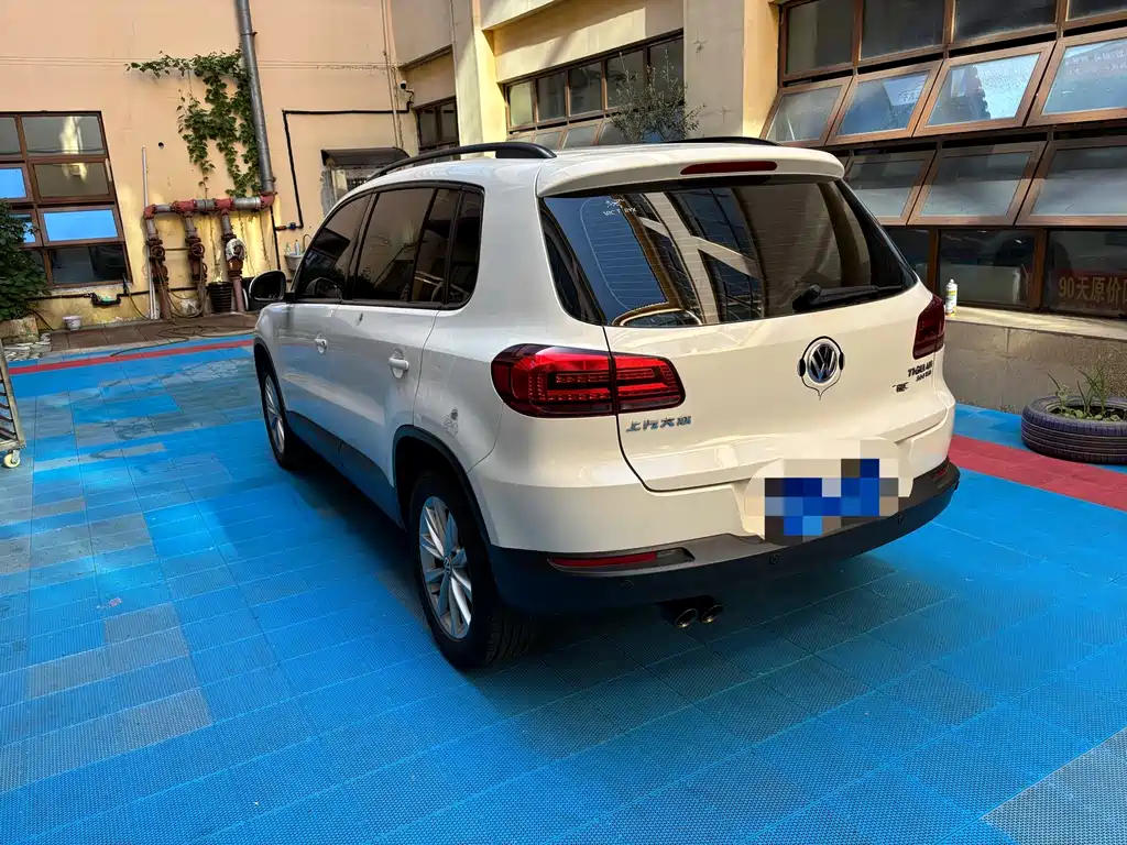 Volkswagen Tiguan 2017 — фото 12