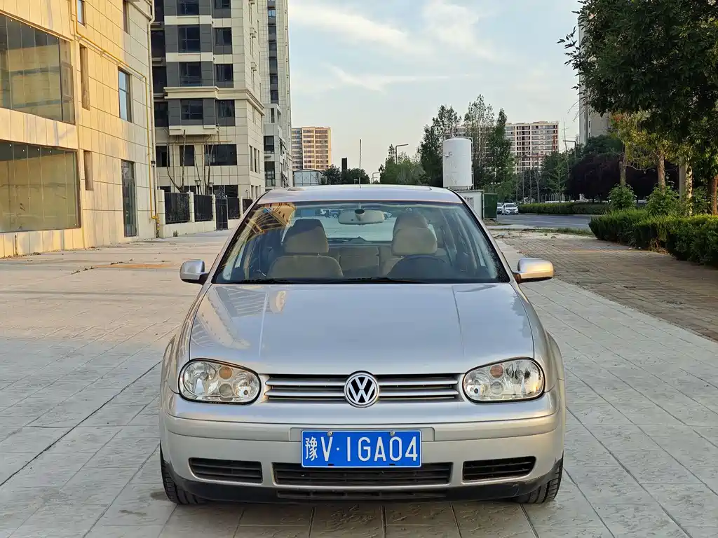 Volkswagen Golf 2005