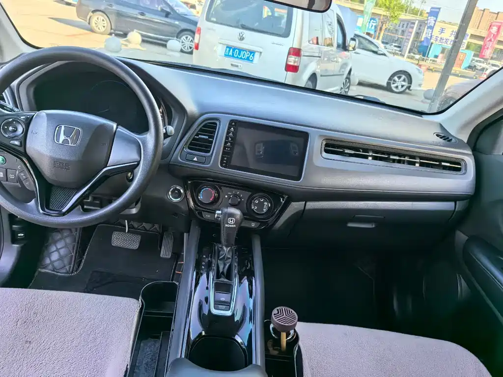 Honda Vezel 2020 — фото 5