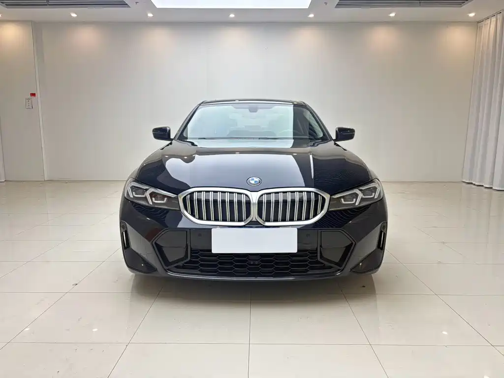 BMW 3 Series 2023