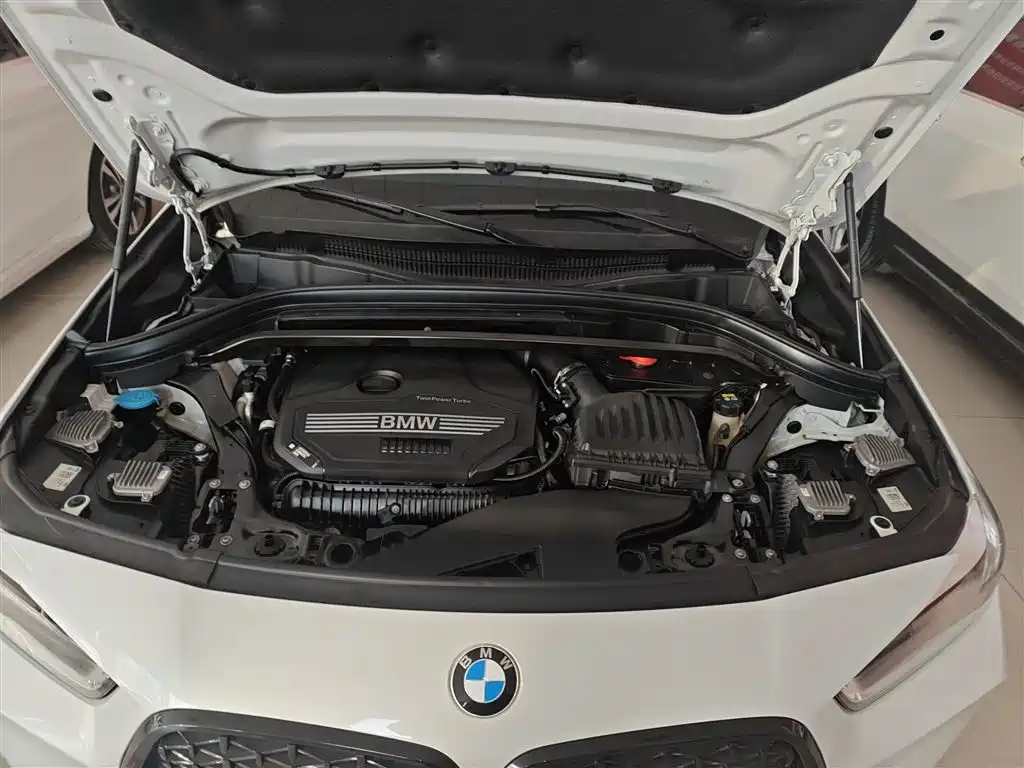 BMW X2 2022 — фото 20