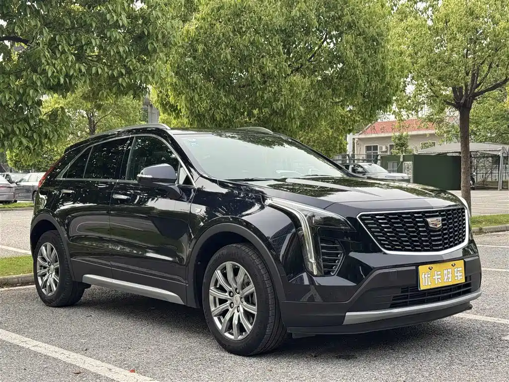 Cadillac XT4 2020 — фото 3
