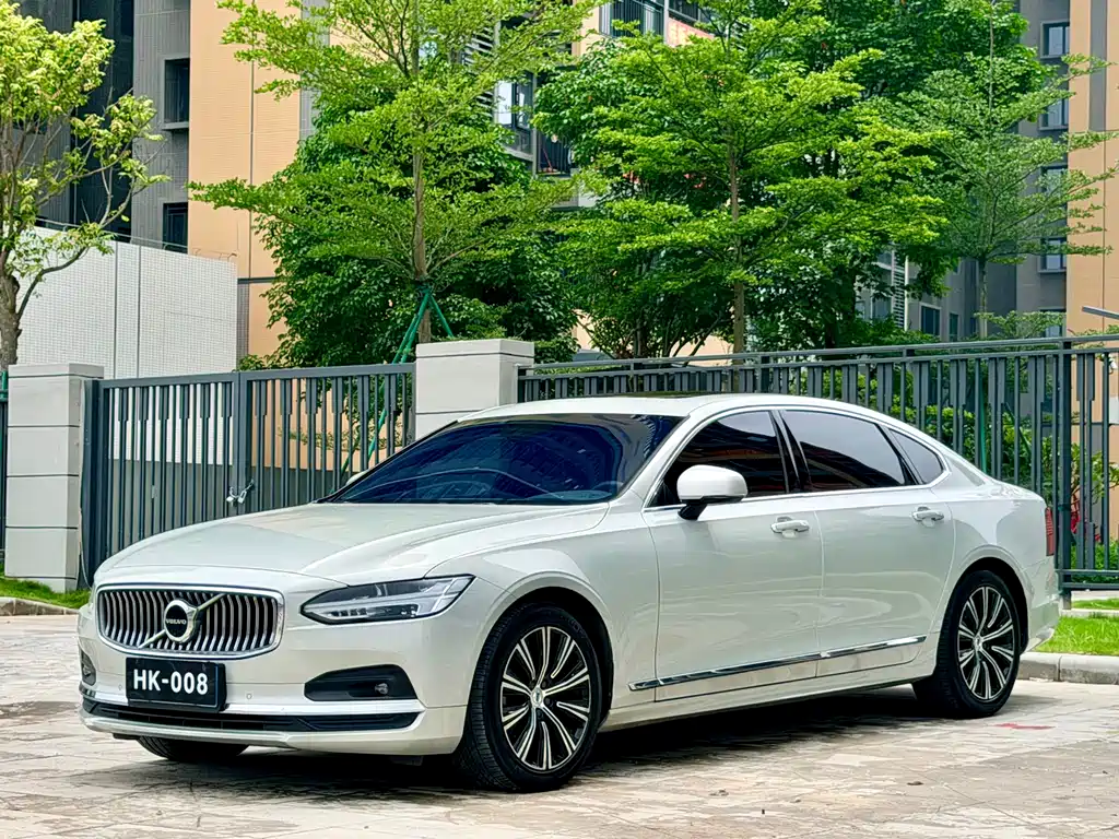 Volvo S90 2021 — фото 1