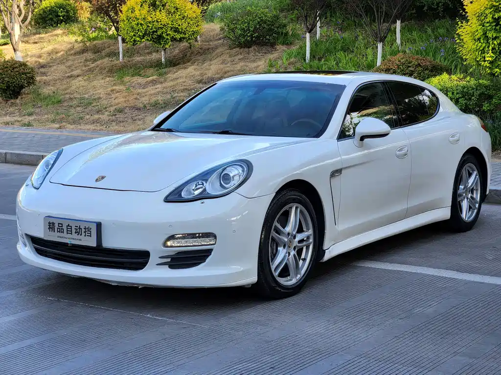 Porsche Panamera 2012 — фото 6
