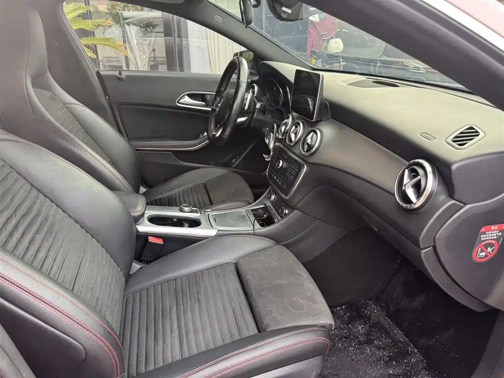 Mercedes-Benz CLA 2016 — фото 10