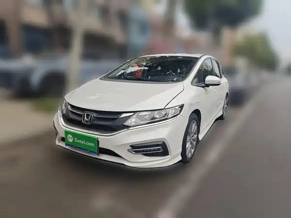 Honda Jade 2017