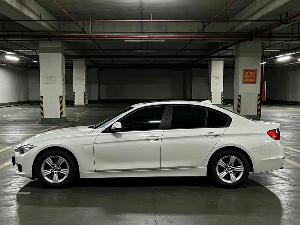 BMW 3 Series 2013 — фото 13