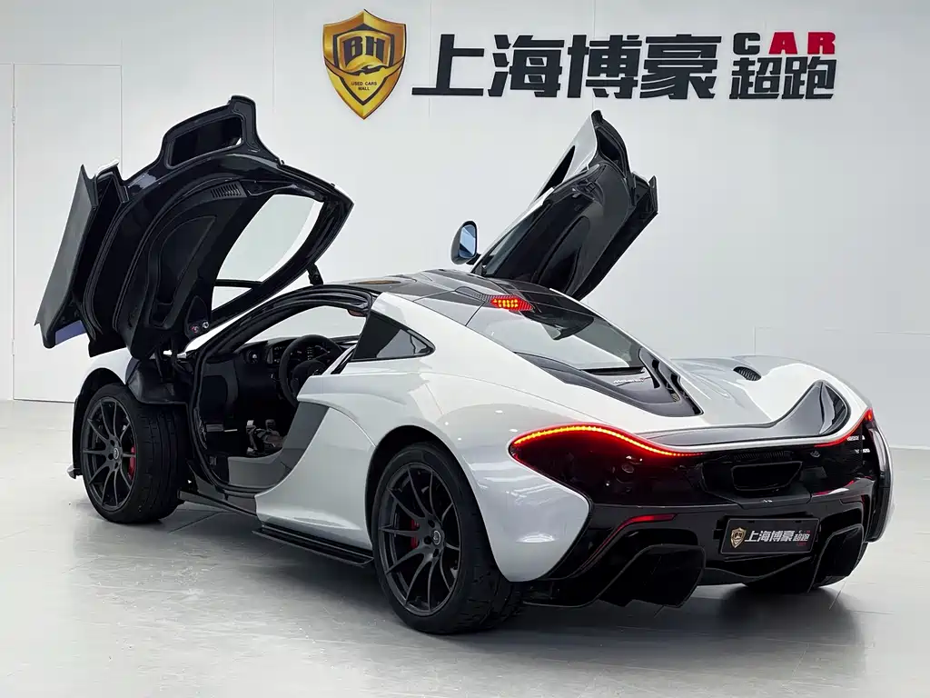 McLaren P1 2015 — фото 11