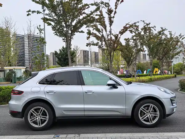 Porsche Macan 2017
