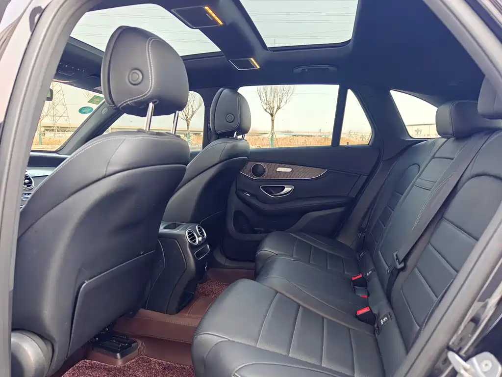 Mercedes-Benz GLC 2020 — фото 15