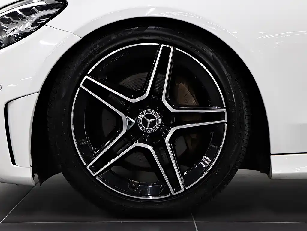 Mercedes-Benz C-Class 2019 — фото 8