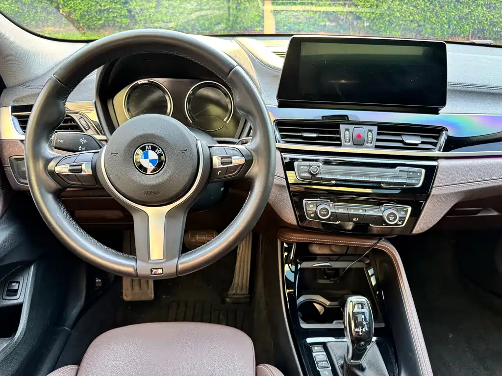 BMW X2 2021 — фото 12