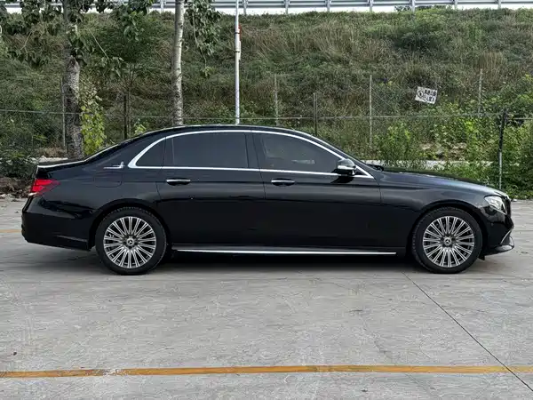 Mercedes-Benz E-Class 2019