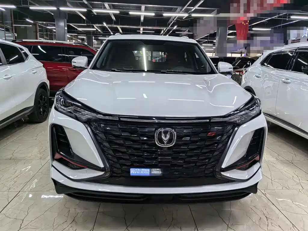 Changan CS75 PLUS 2021 — фото 2
