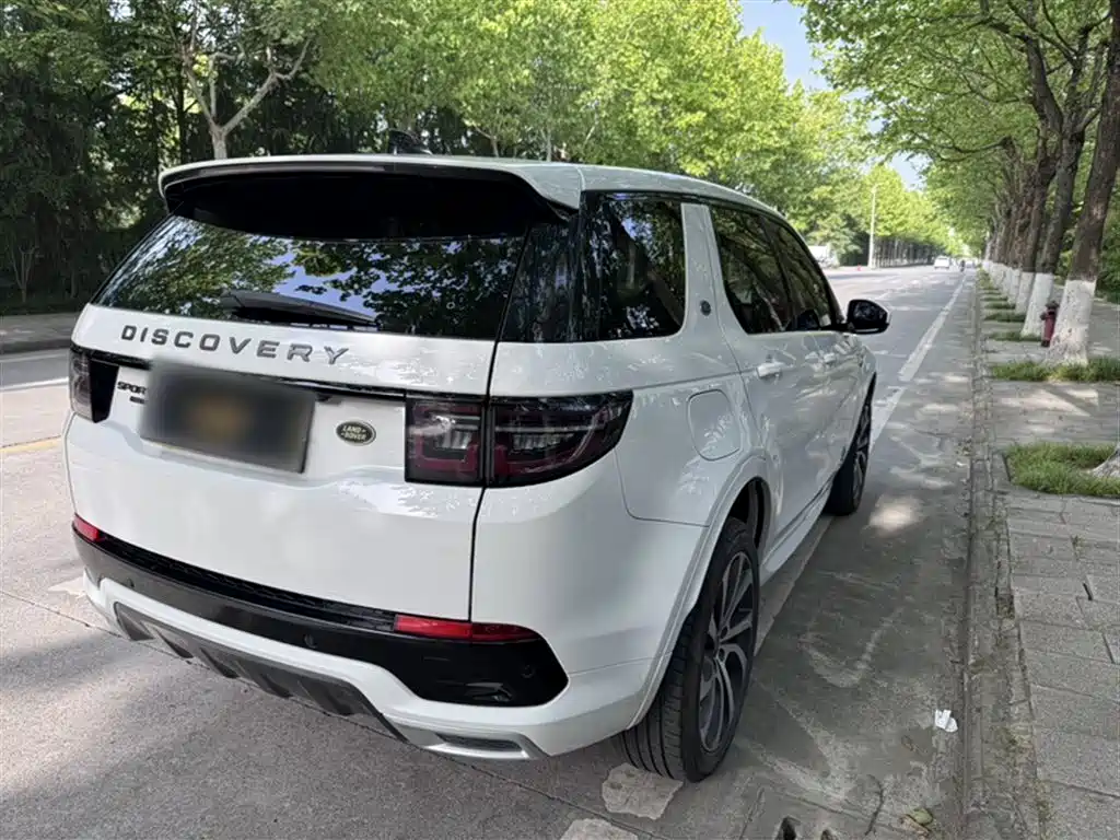 Land Rover Discovery Sport 2021 — фото 12