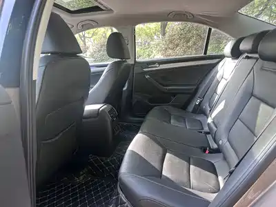 Volkswagen Sagitar 2017