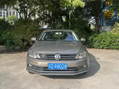 Volkswagen Sagitar 2017