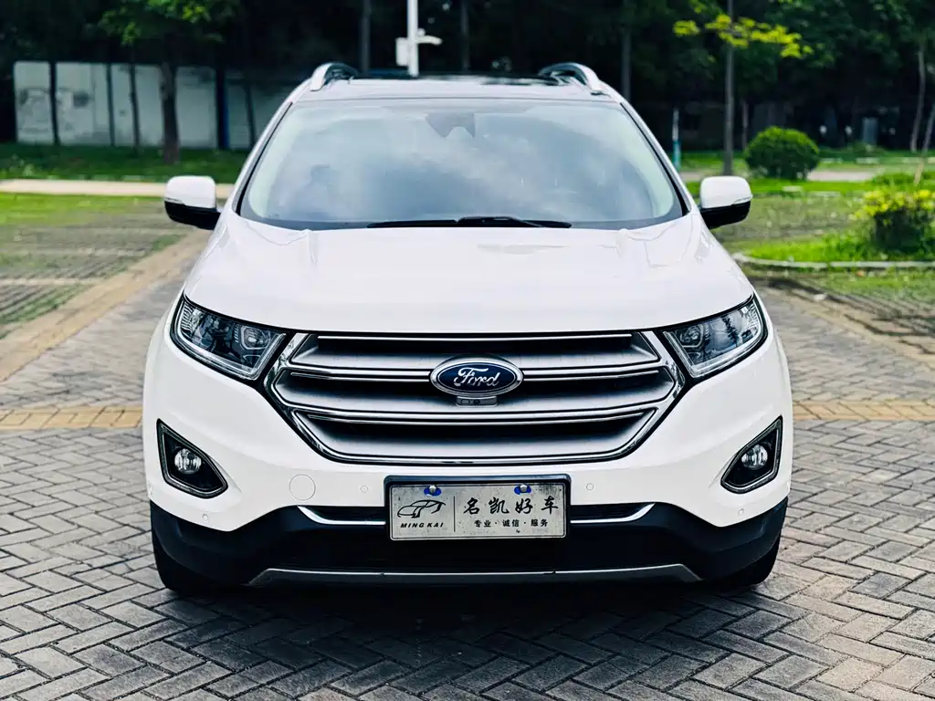 Ford Edge 2018 — фото 3