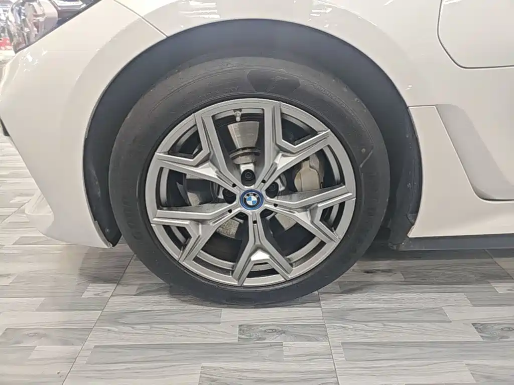 BMW i3 2023 — фото 23