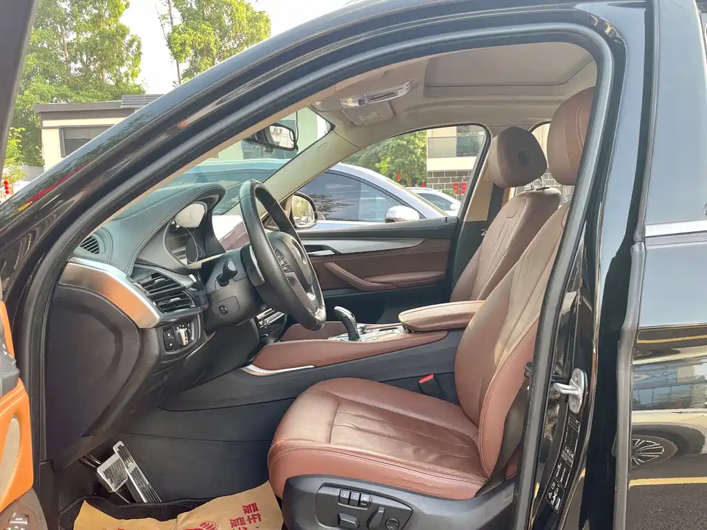BMW X6 2018 — фото 16