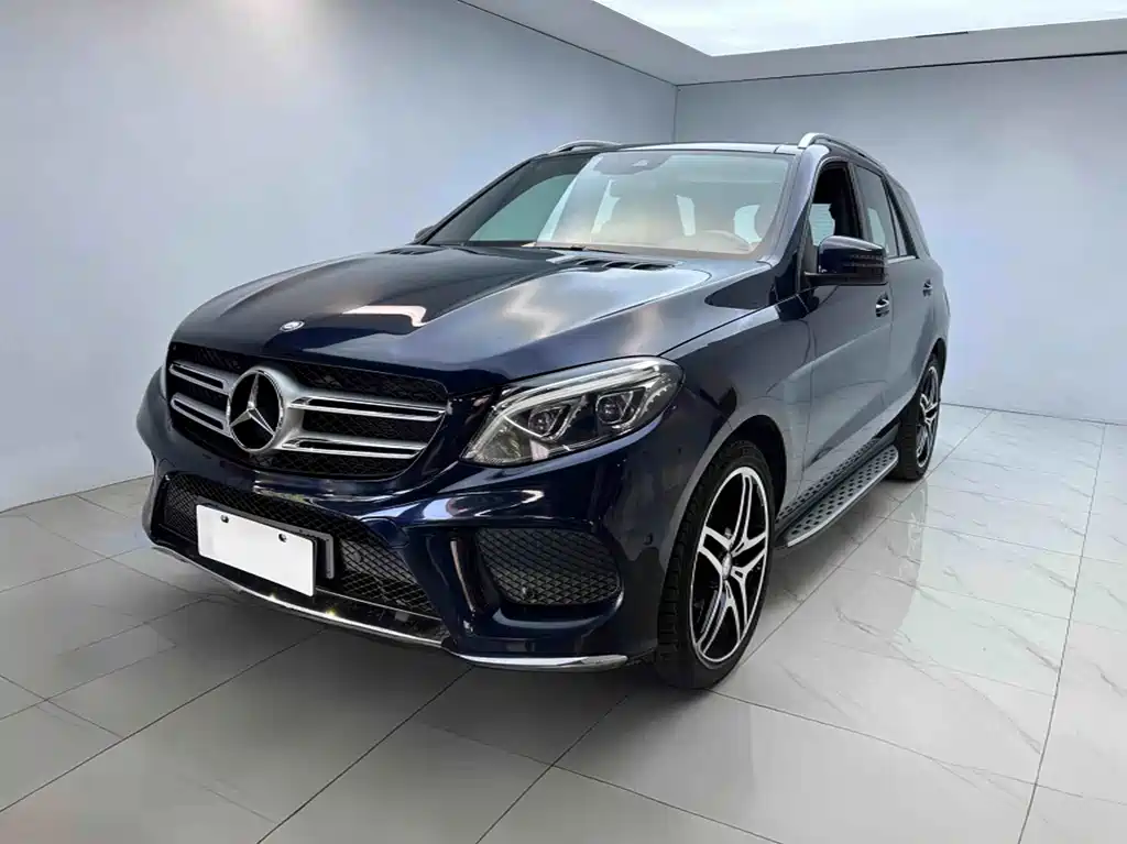Mercedes-Benz GLE 2016