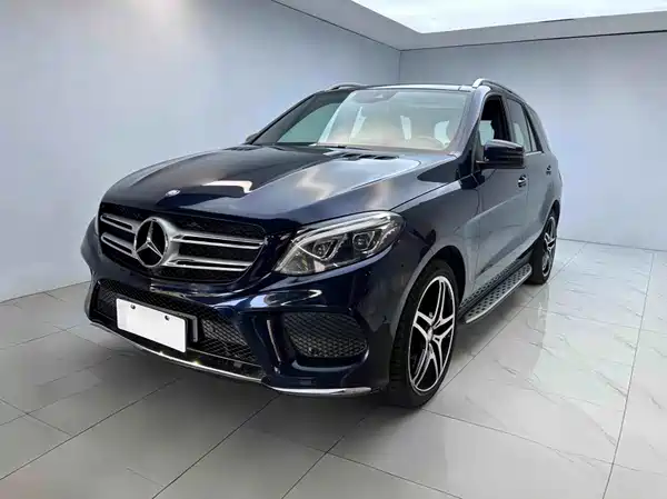 Mercedes-Benz GLE 2016