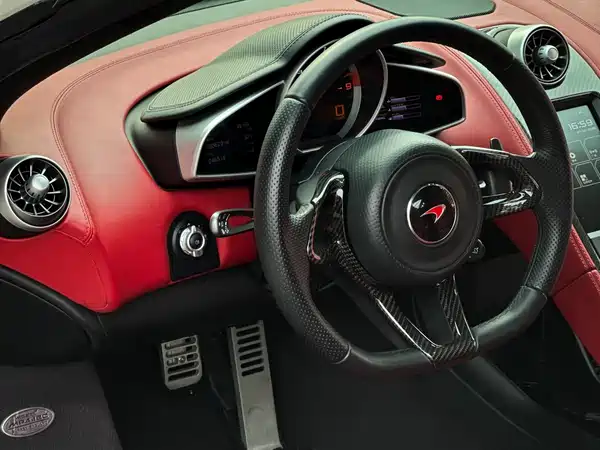 McLaren 12C 2013