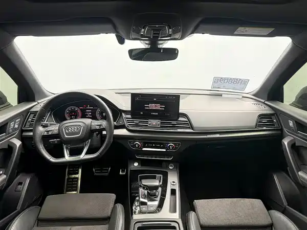 Audi Q5L Sportback 2024