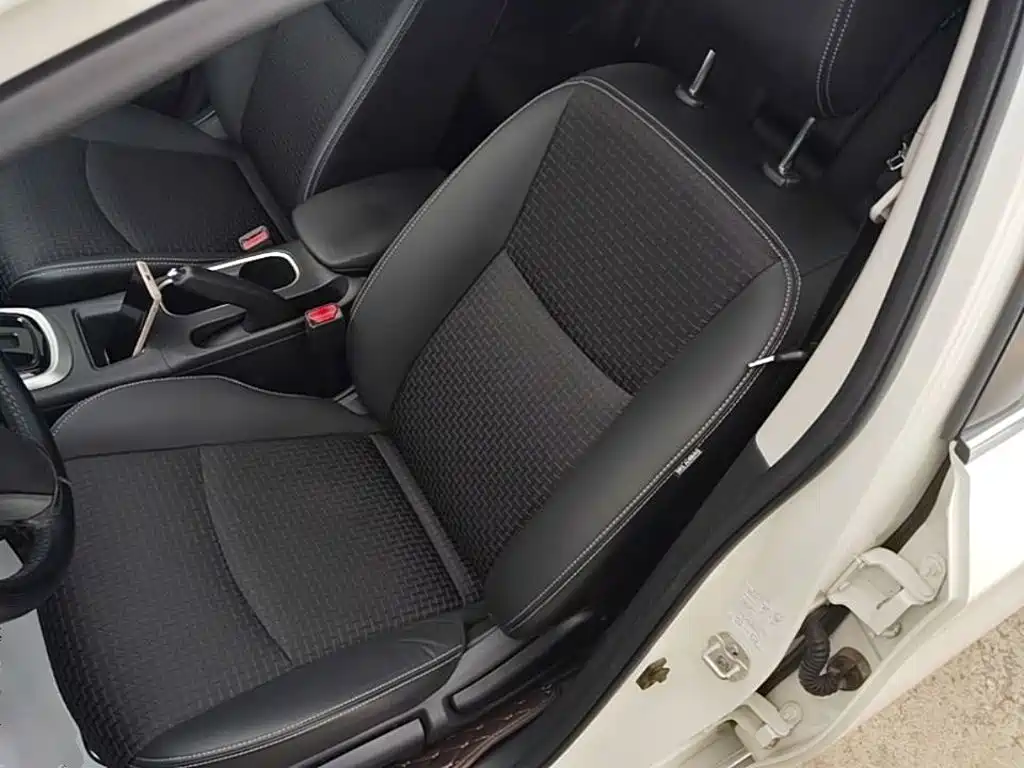 Nissan Tiida 2019 — фото 15