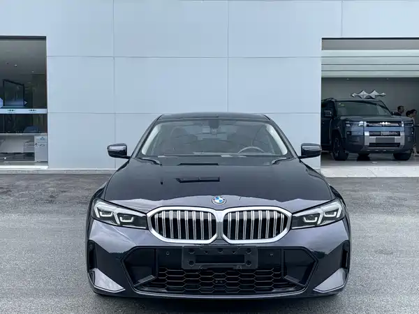 BMW 3 Series 2023