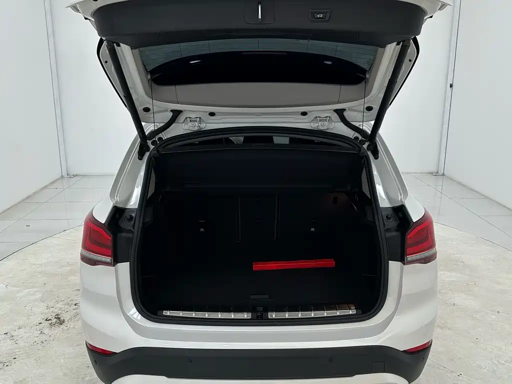 BMW X1 2022 — фото 15