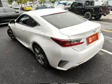 Lexus RC 2017 — фото 3