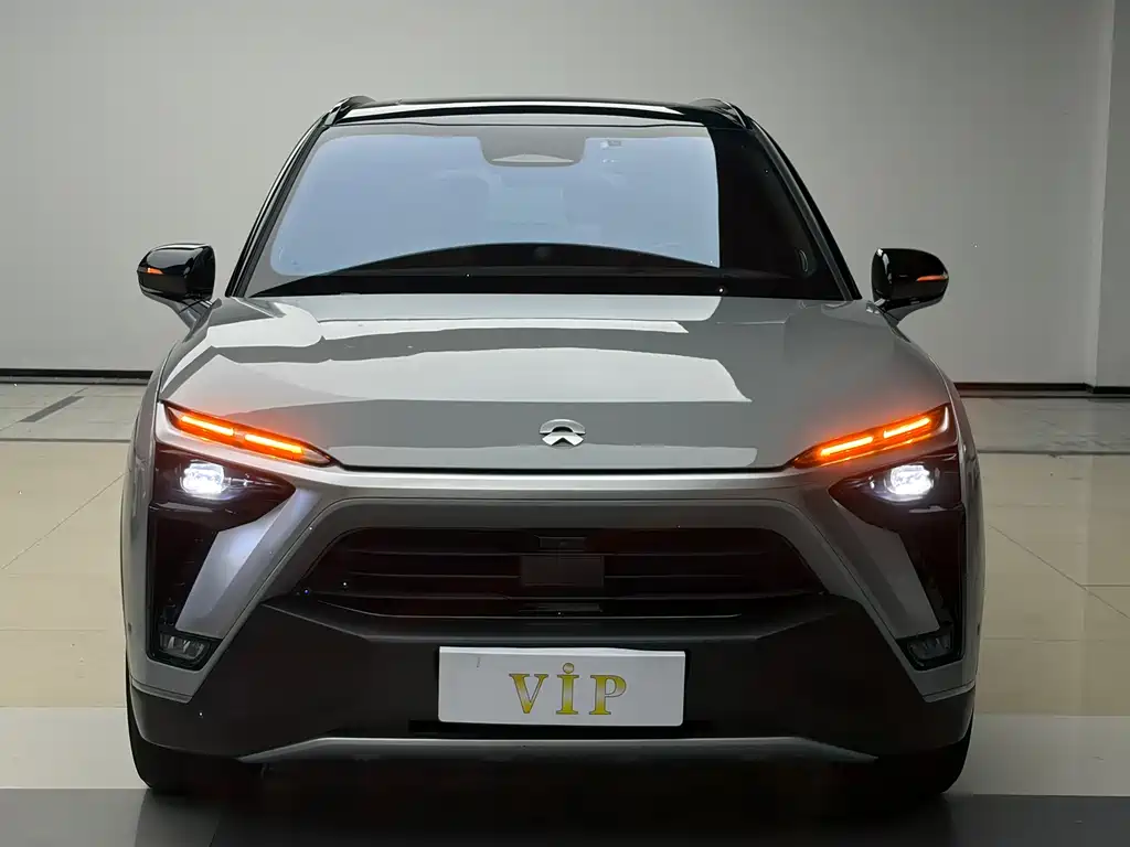 NIO ES8 2022