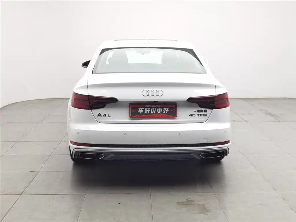 Audi A4L 2018 — фото 4