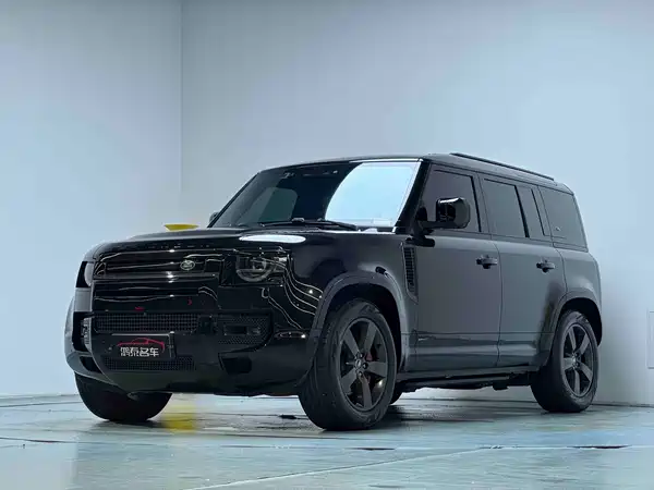 Land Rover Defender 2023