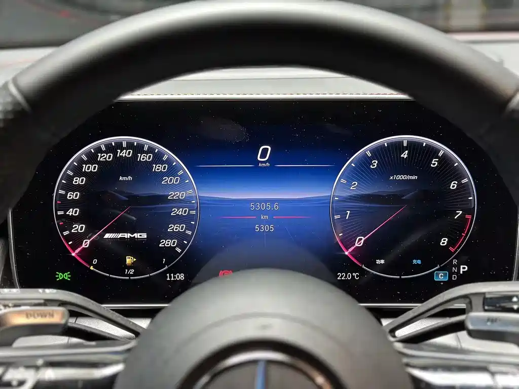 Mercedes-Benz GLC AMG 2025 — фото 14