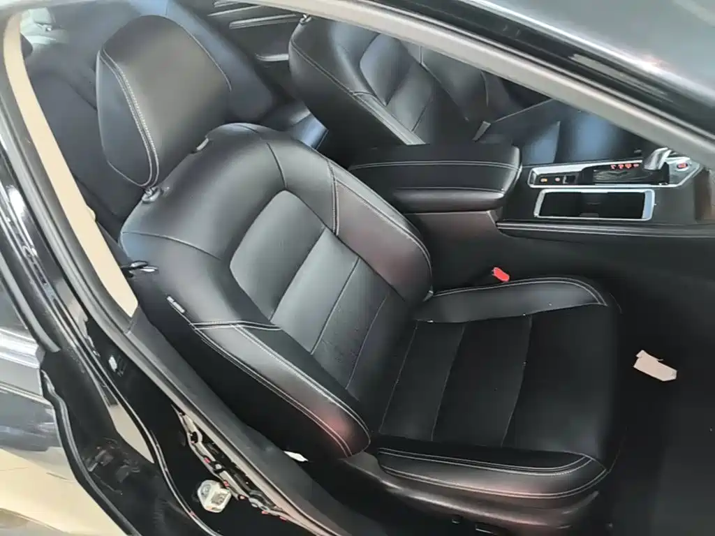 Nissan Teana 2023 — фото 25
