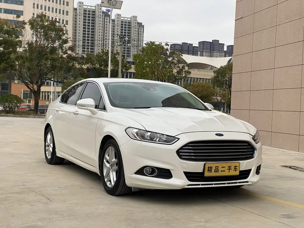 Ford Mondeo 2016 — фото 3