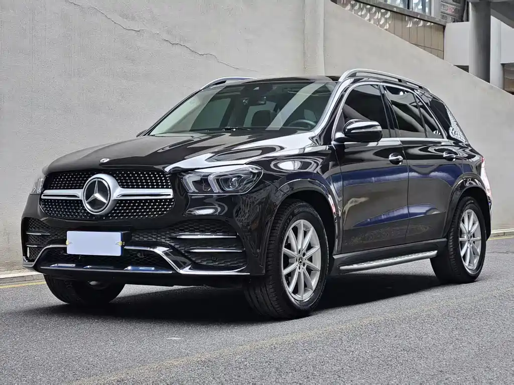 Mercedes-Benz GLE 2021 — фото 1