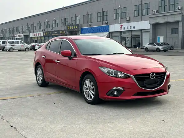 Mazda 3 Axela 2016