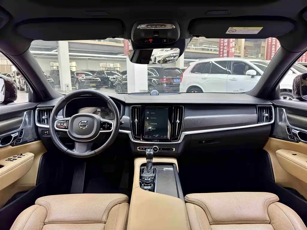Volvo V90 2019 — фото 13
