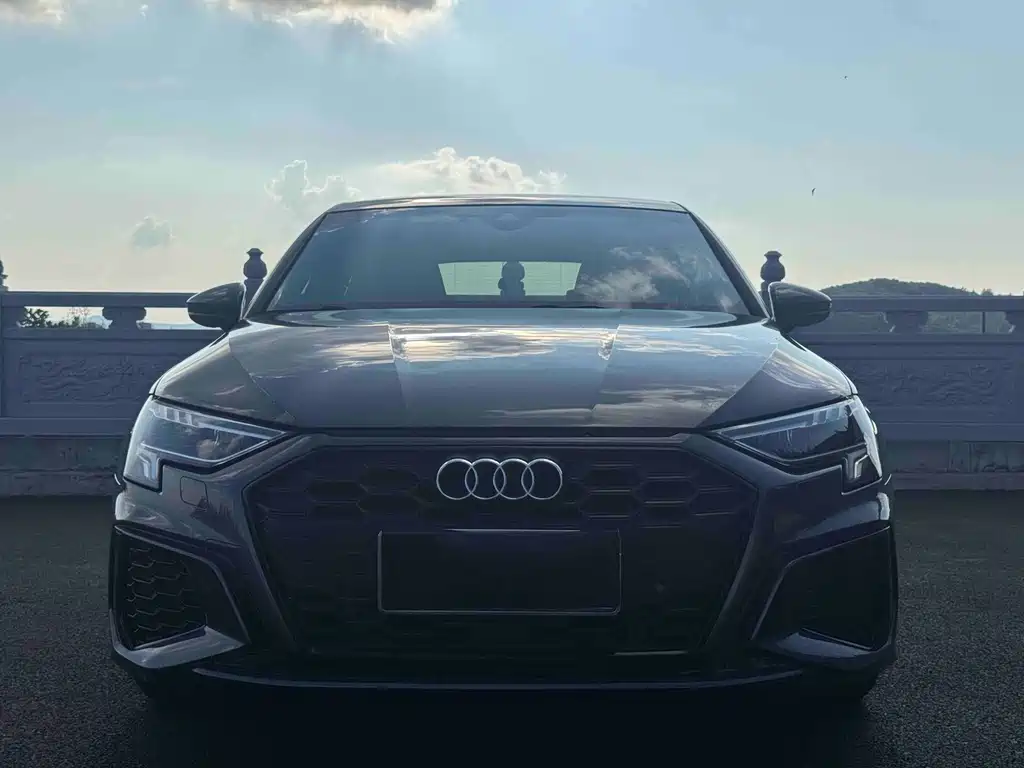 Audi A3 2022 — фото 2