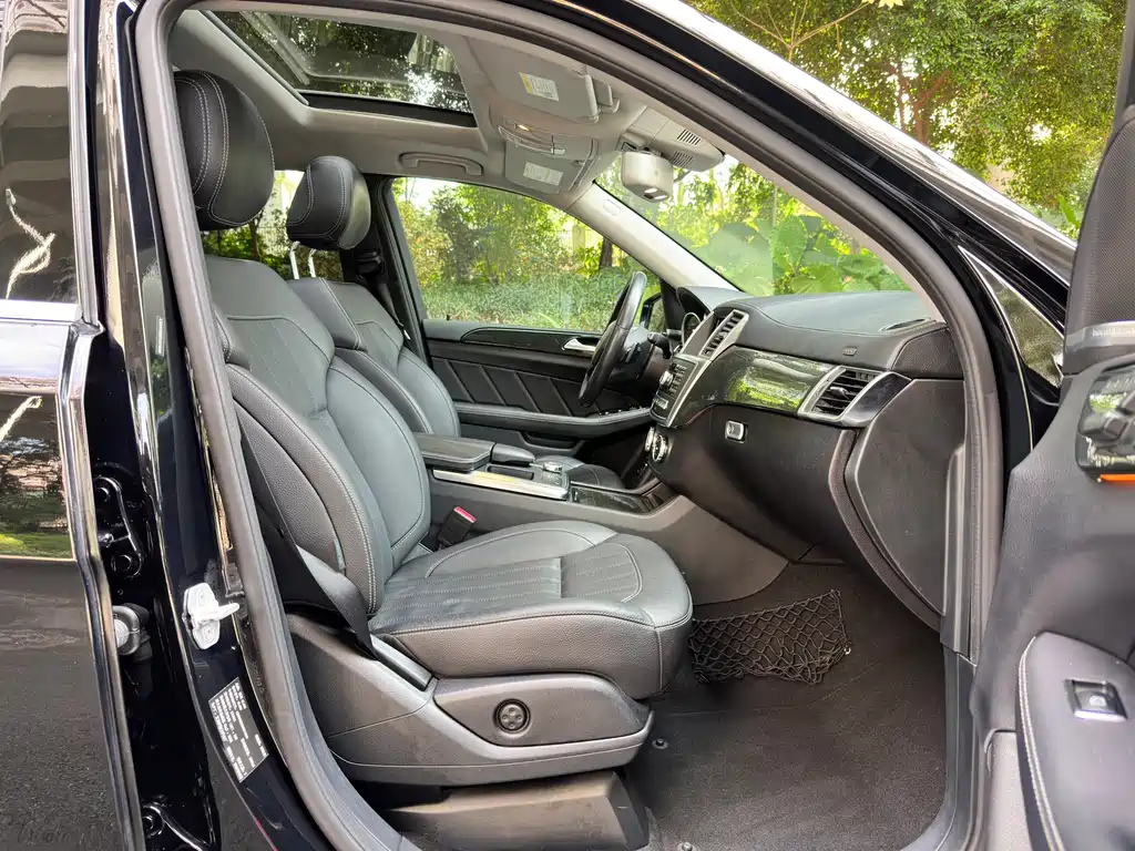 Mercedes-Benz GL-Class 2015 — фото 10