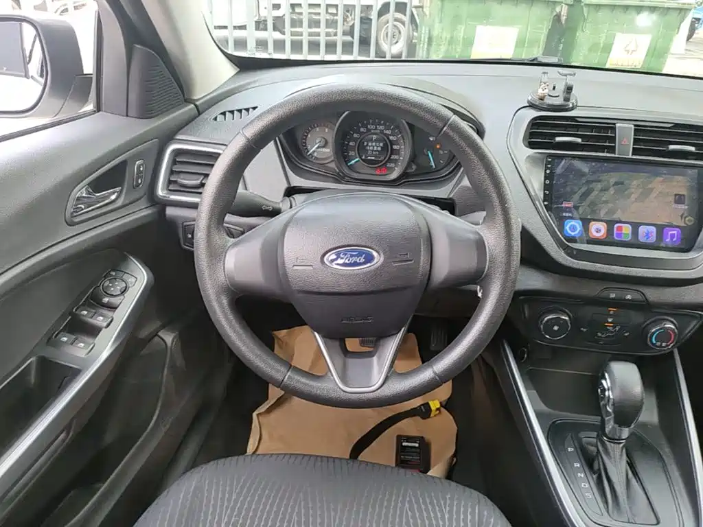 Ford Forrest 2021