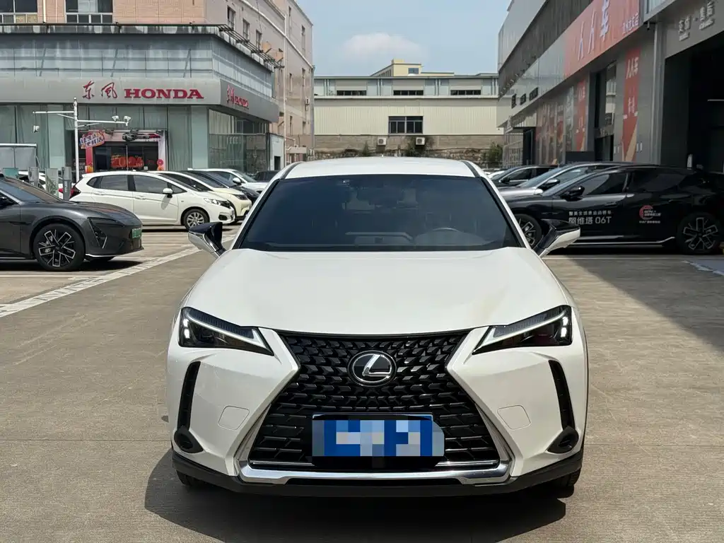 Lexus UX 2023 — фото 3