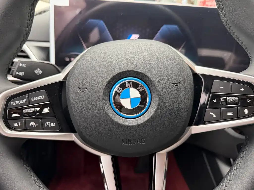 BMW i3 2025