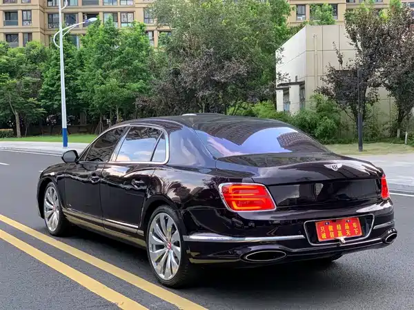 Bentley Flying Spur 2012